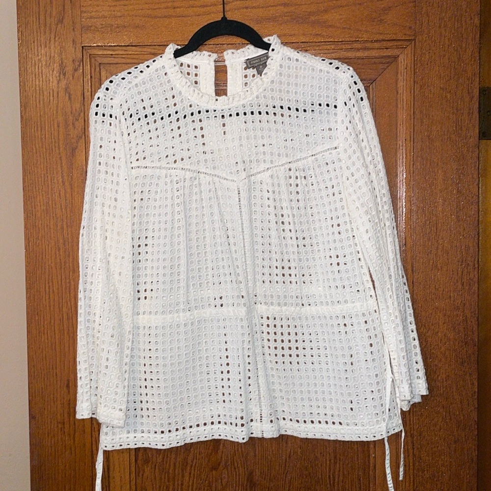 JCrew Point Sur Overlay Top high-neck;eyelet; cinch waist; J6223 Size 6; white